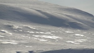 Haftor pakker ned kameraet før utfor ned fra Iversenfjellet til Bekkeskaret 
. Foto: Bjørn Ove Finseth
